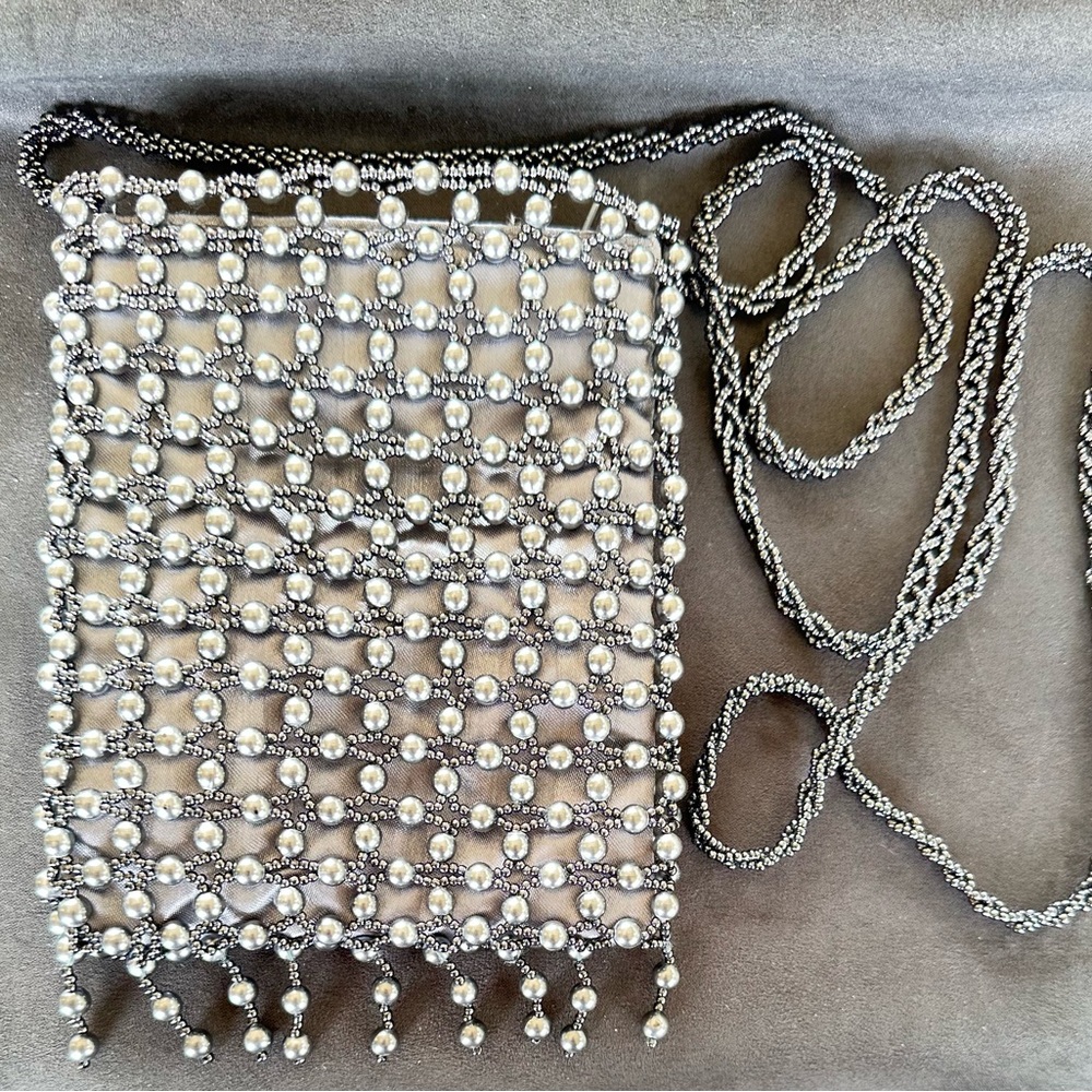 Giorgio Beverly Hills gray crossbody evening beaded bag.